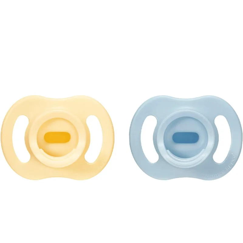 Tommee Tippee Ultra Light Stay Put Orthodontic Silicone Soother 0-6m+ Ορθοδοντικές Πιπίλες Σιλικόνης για Τέλεια Εφαρμογή & Απαλή Αίσθηση 2 Τεμάχια - Κίτρινο / Γαλάζιο