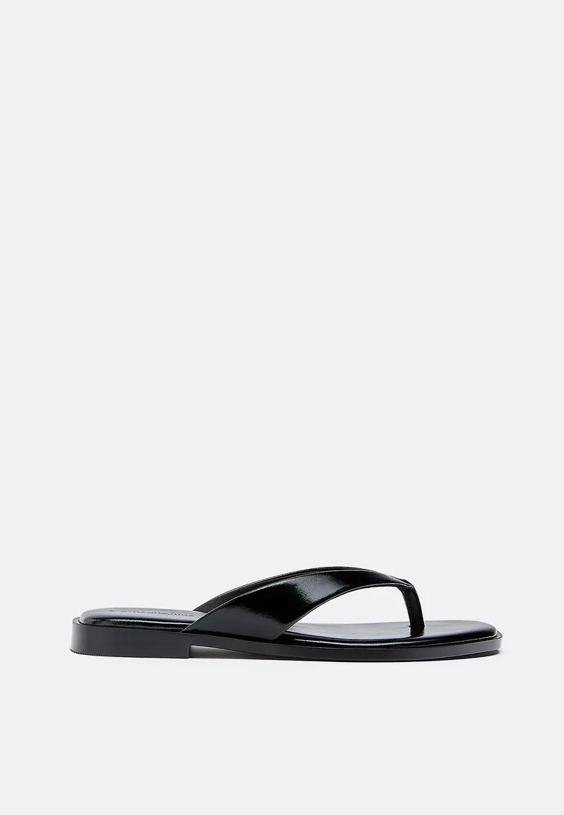Stradivarius Φλατ Σανδάλια Thong Μαύρο 36