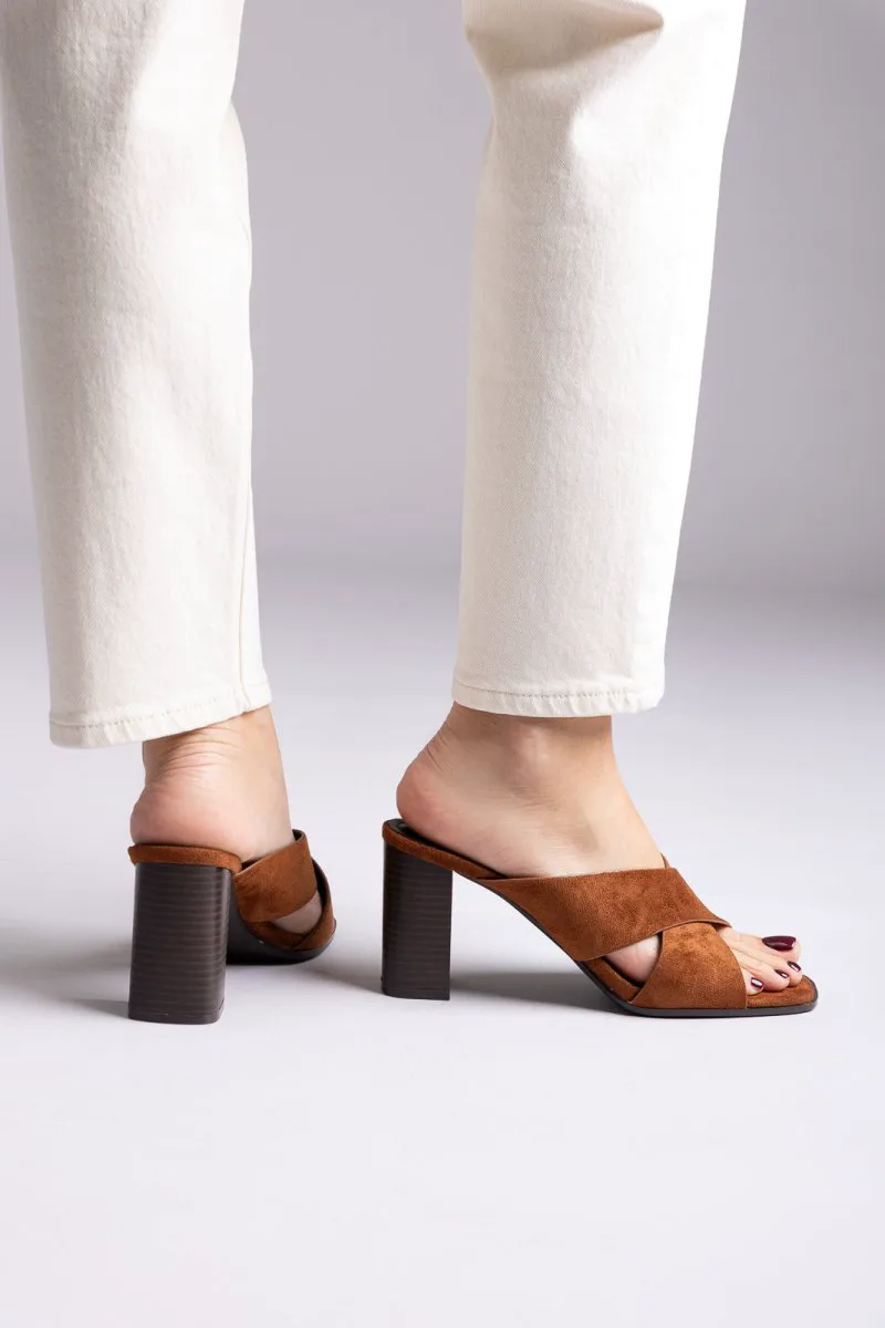 MARQUIIZ Block Heel Mules - 5549 - Tan Suede
