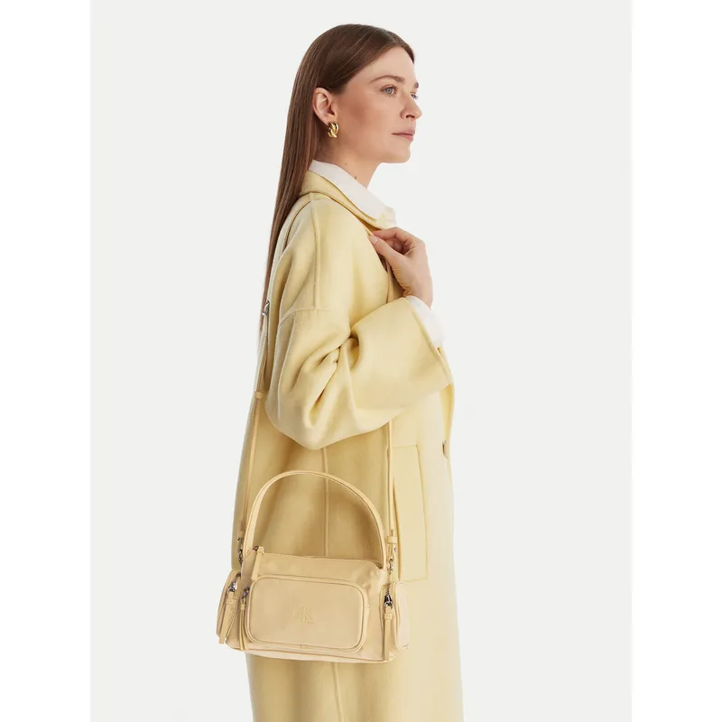 Τσάντα Calvin Klein Pocket Nylon Bag W/Strap LV04F3132G Κίτρινο