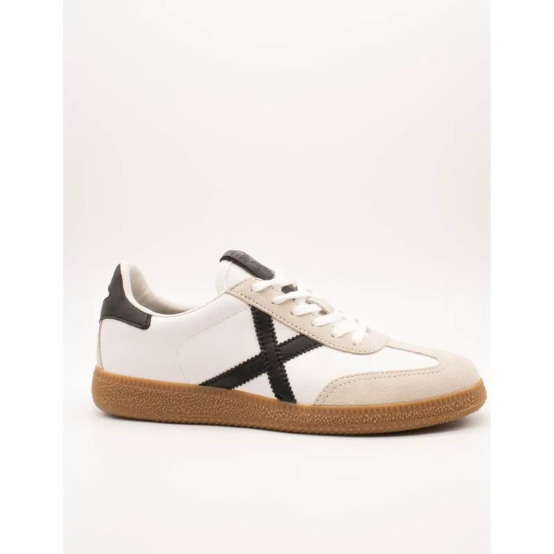 Xαμηλά Sneakers Munich 8290162 Barru 162