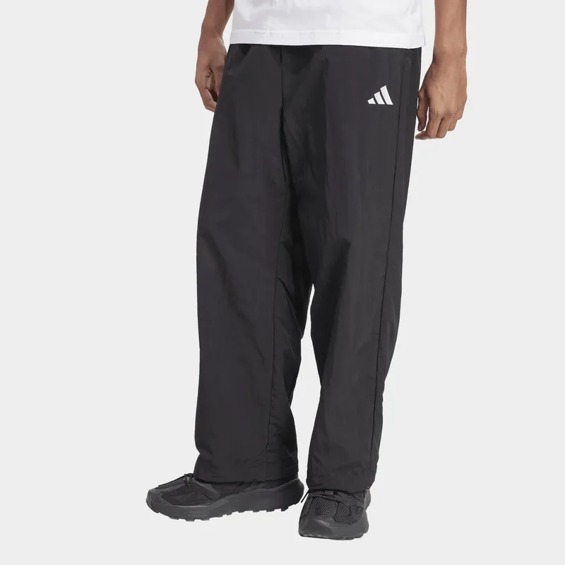 adidas sportswear Essential Small Logo Woven Open (9000241088_22872)