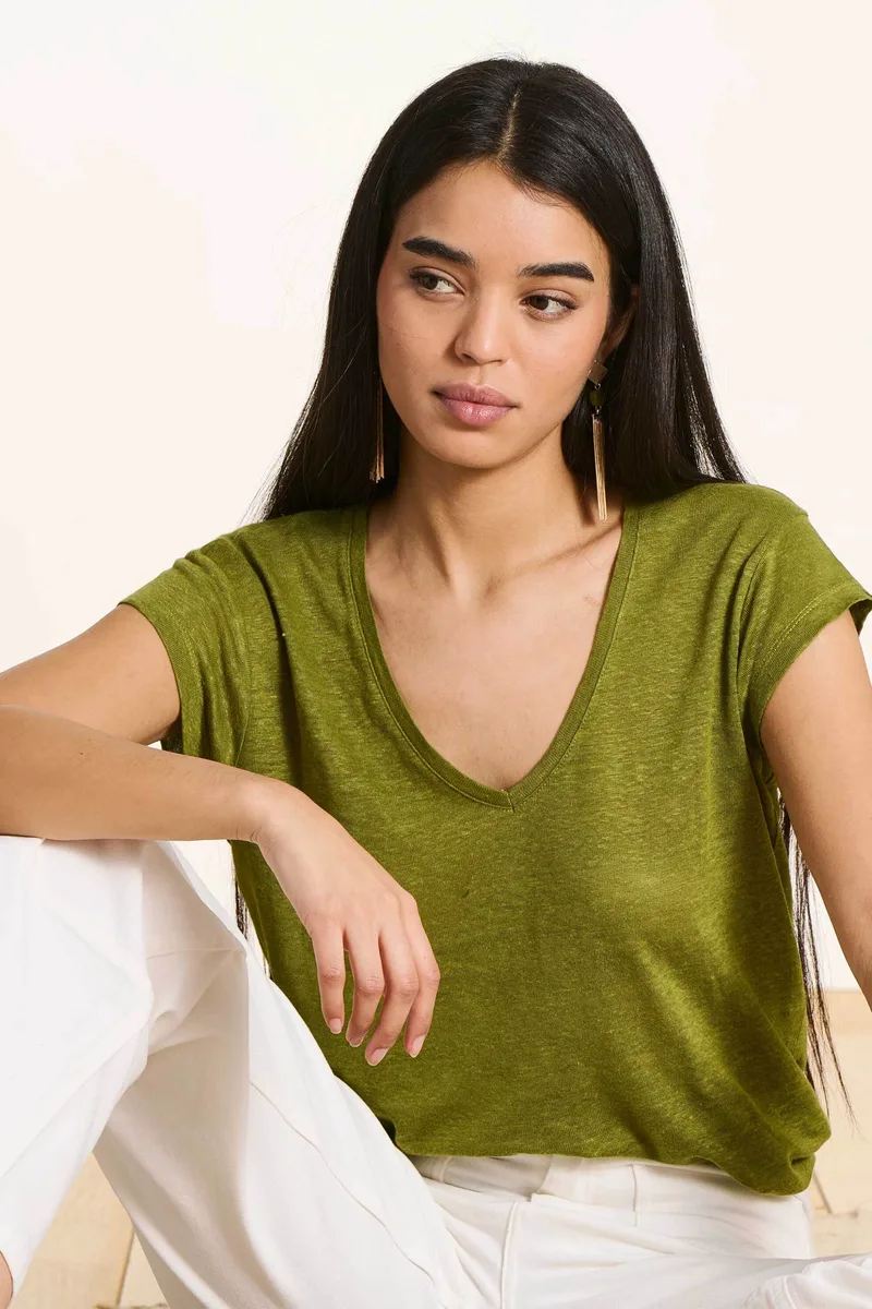 La Fée Maraboutée γυναικείο λινό T-shirt με V Straight Cut - FA-TS-DAVIA Πράσινο