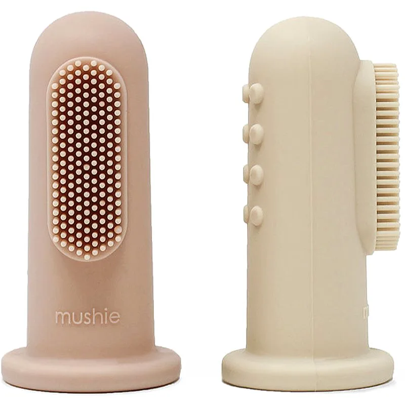 Mushie Finger Toothbrush Οδοντόβουρτσα σιλικόνης για παιδιά Shifting Sand/Blush 2 τμχ