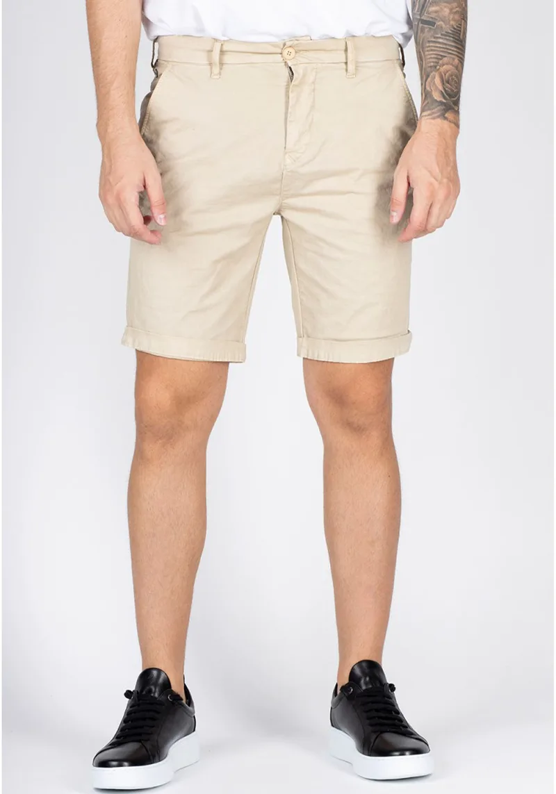 STAFF Βερμούδα της σειράς Dylan Man - 5 858 217 9 047 N0007 Light Grey