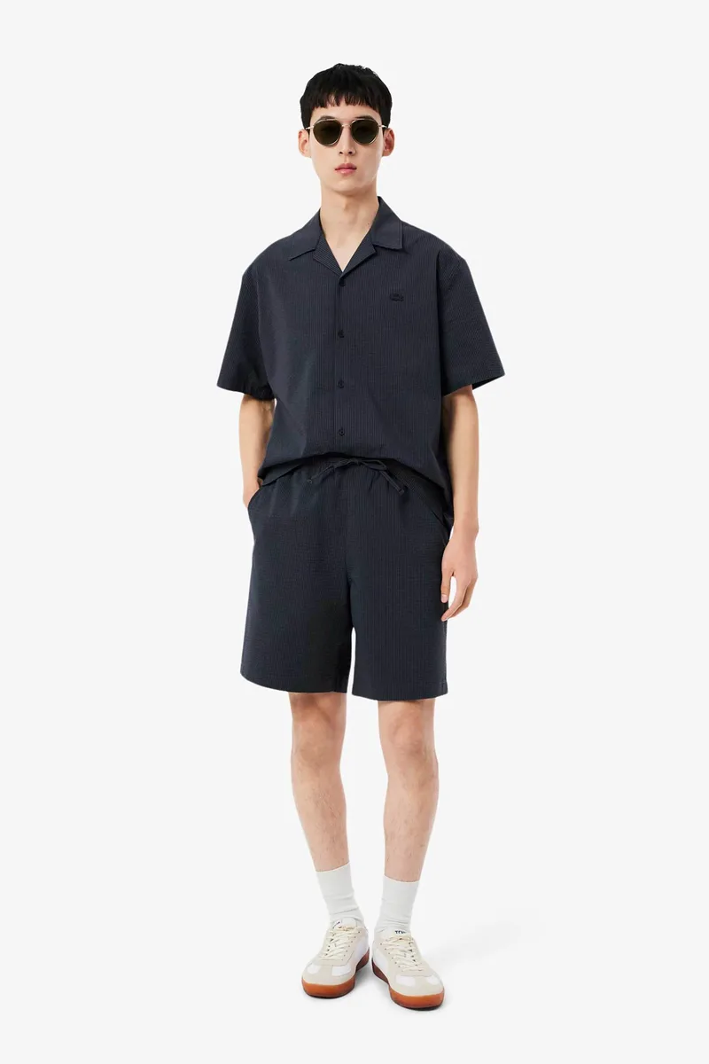 Lacoste ανδρική βερμούδα με ψιλό ριγέ σχέδιο και ελαστική μέση Relaxed Fit - GH1977 Ανθρακί