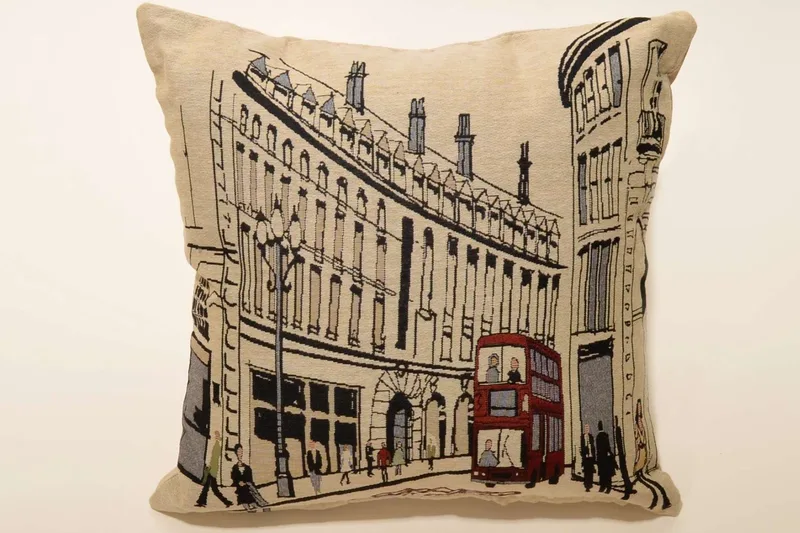 Μαξιλαροθήκη Διακόσμησης Silk Fashion London Bus 45x45