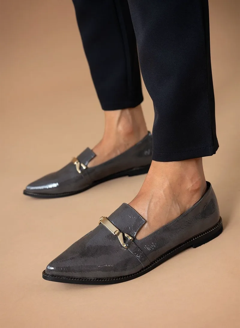 Estil Patent Pointed-Toe Loafers - 17 (λουστρίνι) - Gray