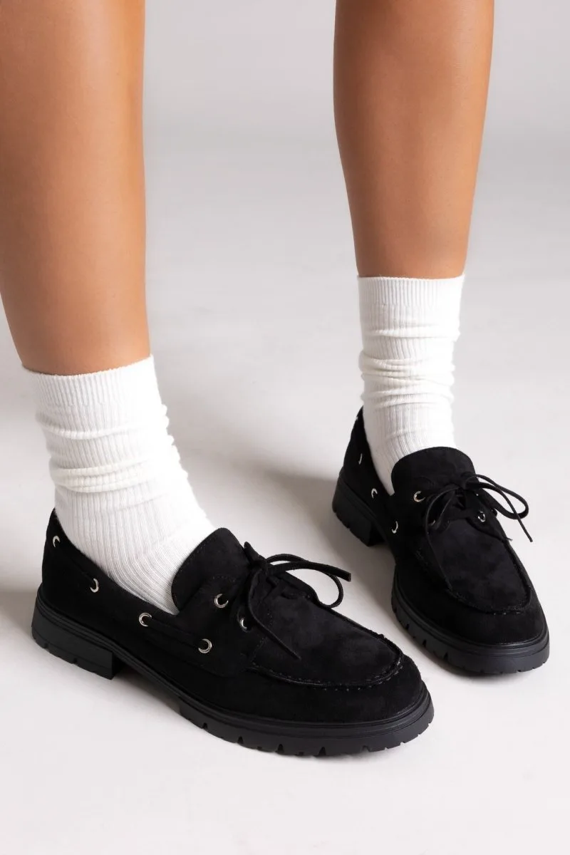 Ideal shoes Suede Loafers with Lug Sole - 9727 - Black Suede
