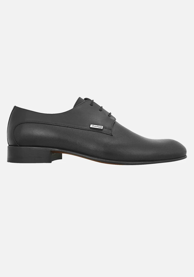Guy Laroche Δερμάτινα Παπούτσια της σειράς Sarno - GL15604 34 Black