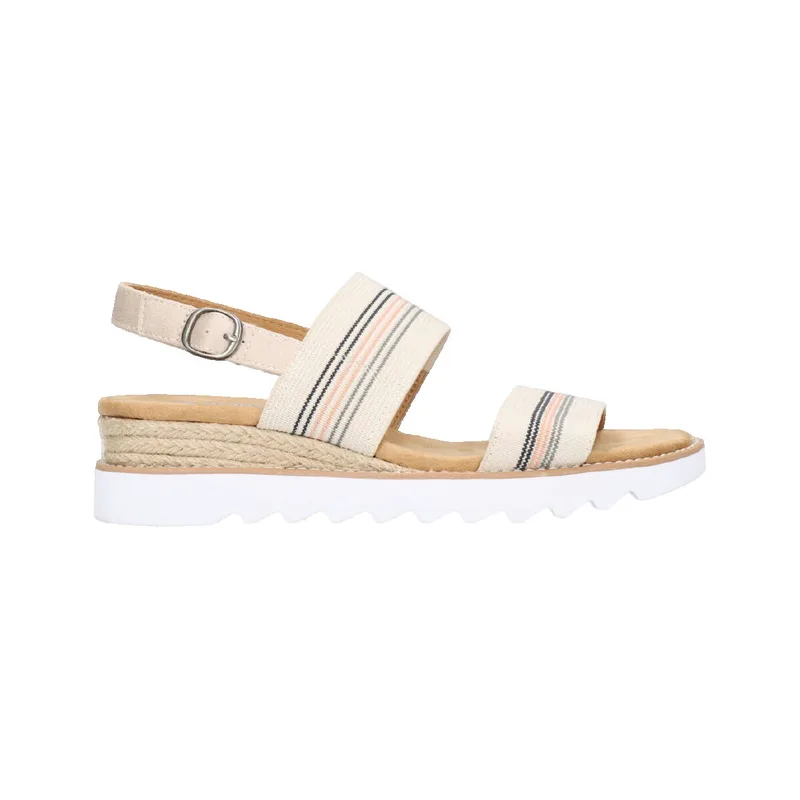 Σανδάλια με πλατφόρμα Skechers Desert Kiss Hi Tea Time
