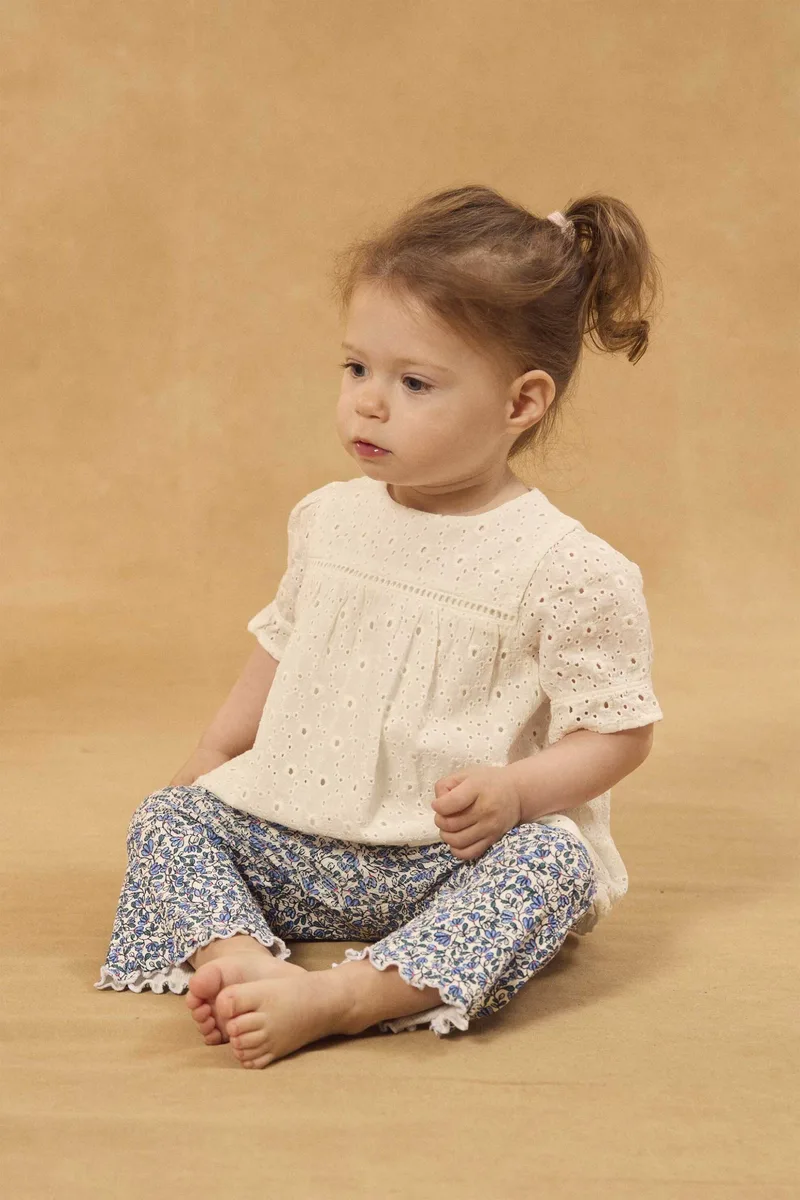 DPAM βρεφική μπλούζα για κορίτσια "Broderie Anglaise" - 374663 Λευκό