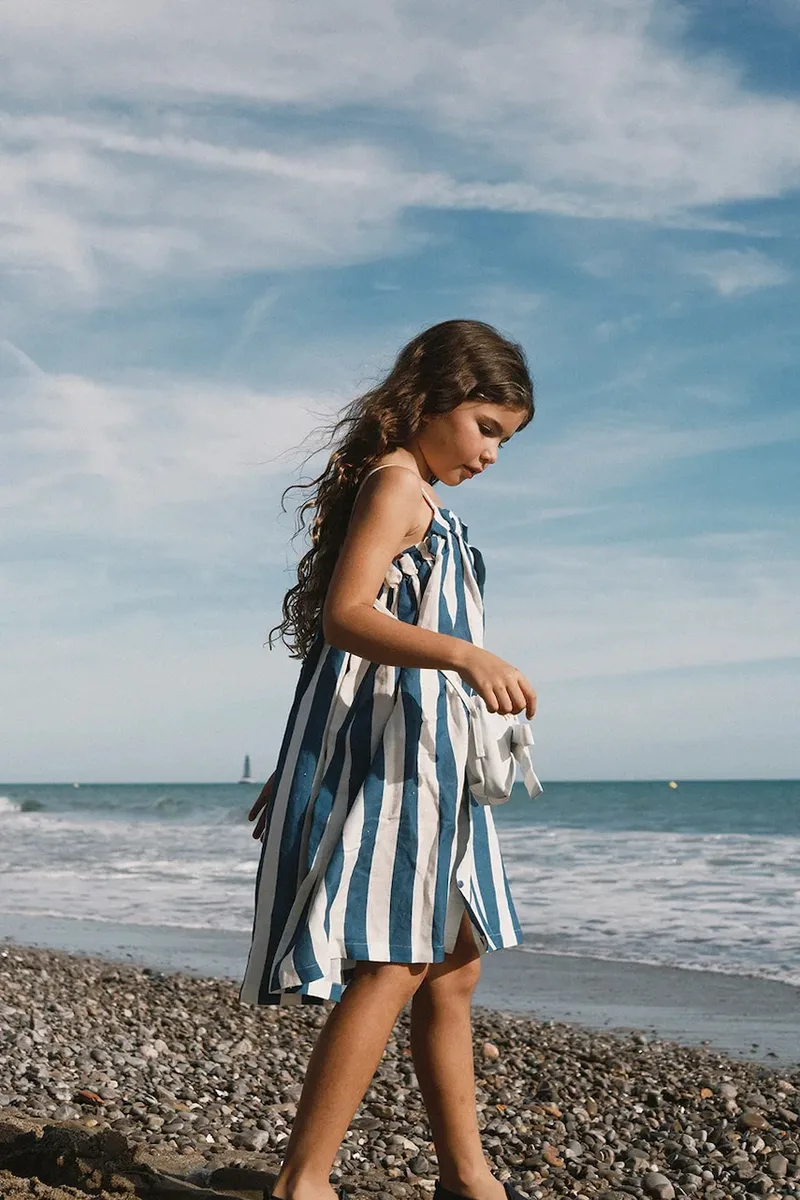 Παιδικό φόρεμα με λινό Tinycottons LIGHT NAVY STRIPES DRESS