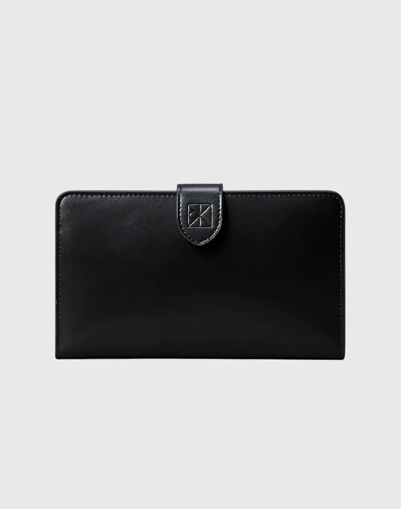CALVIN KLEIN SNAP PASSPORT LONGFOLD WALLET LV04F1108G-UB1 Black